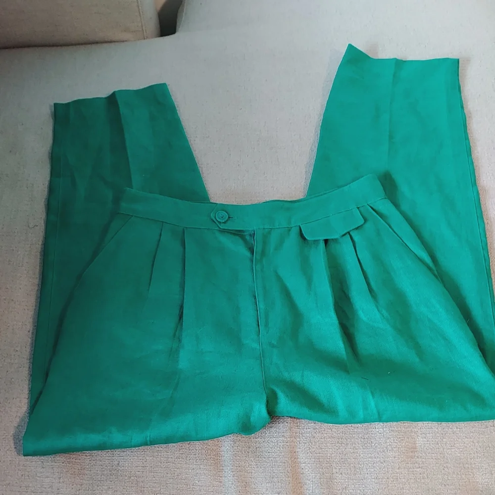 CHAUS Vintage Emersld Green 100% Ramie High Waist Pleated Trousers